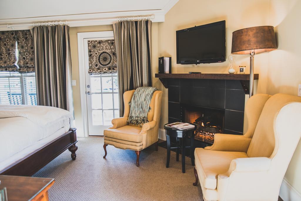The Inn At Willow Grove Orange Екстериор снимка
