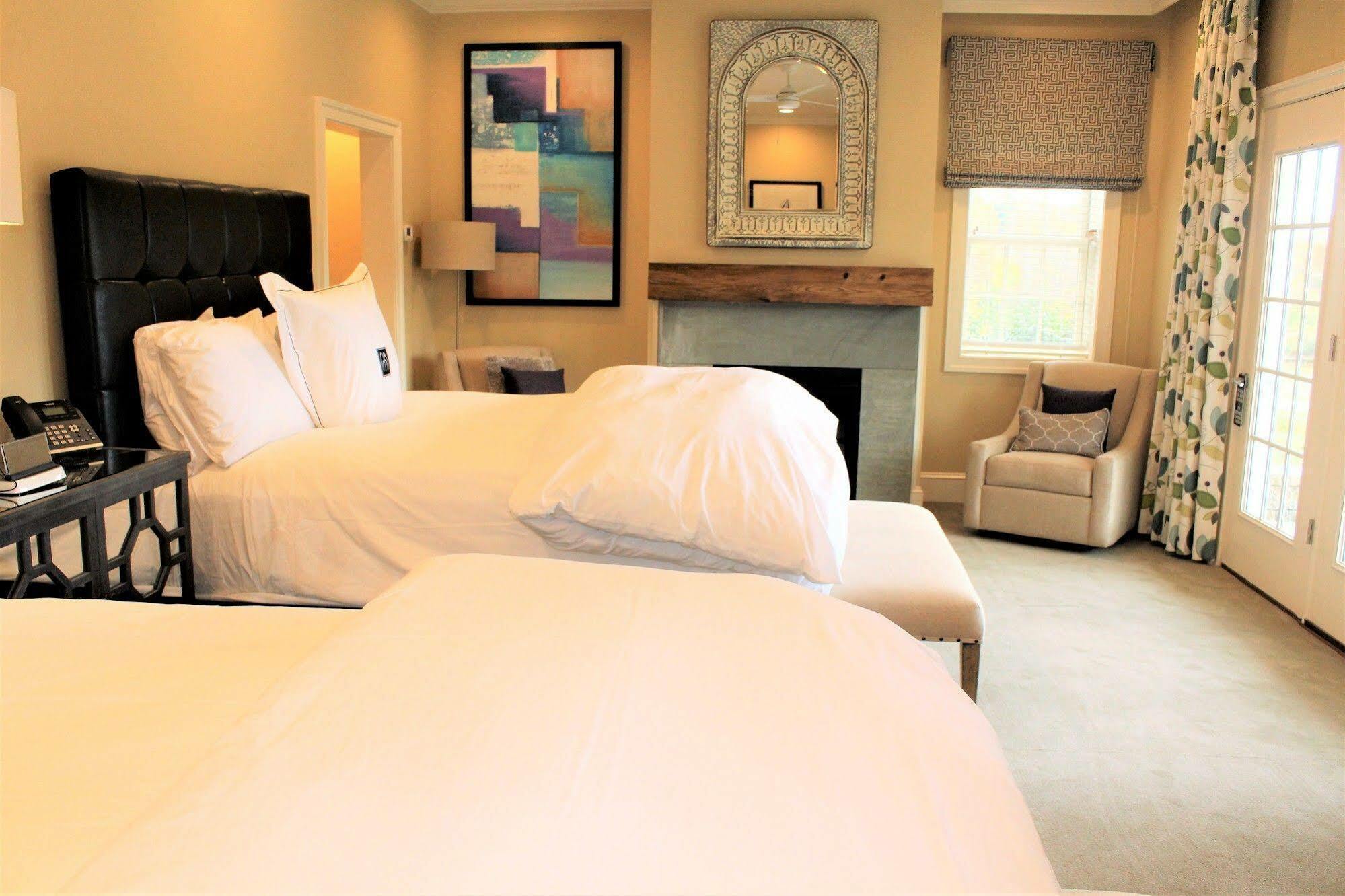 The Inn At Willow Grove Orange Екстериор снимка