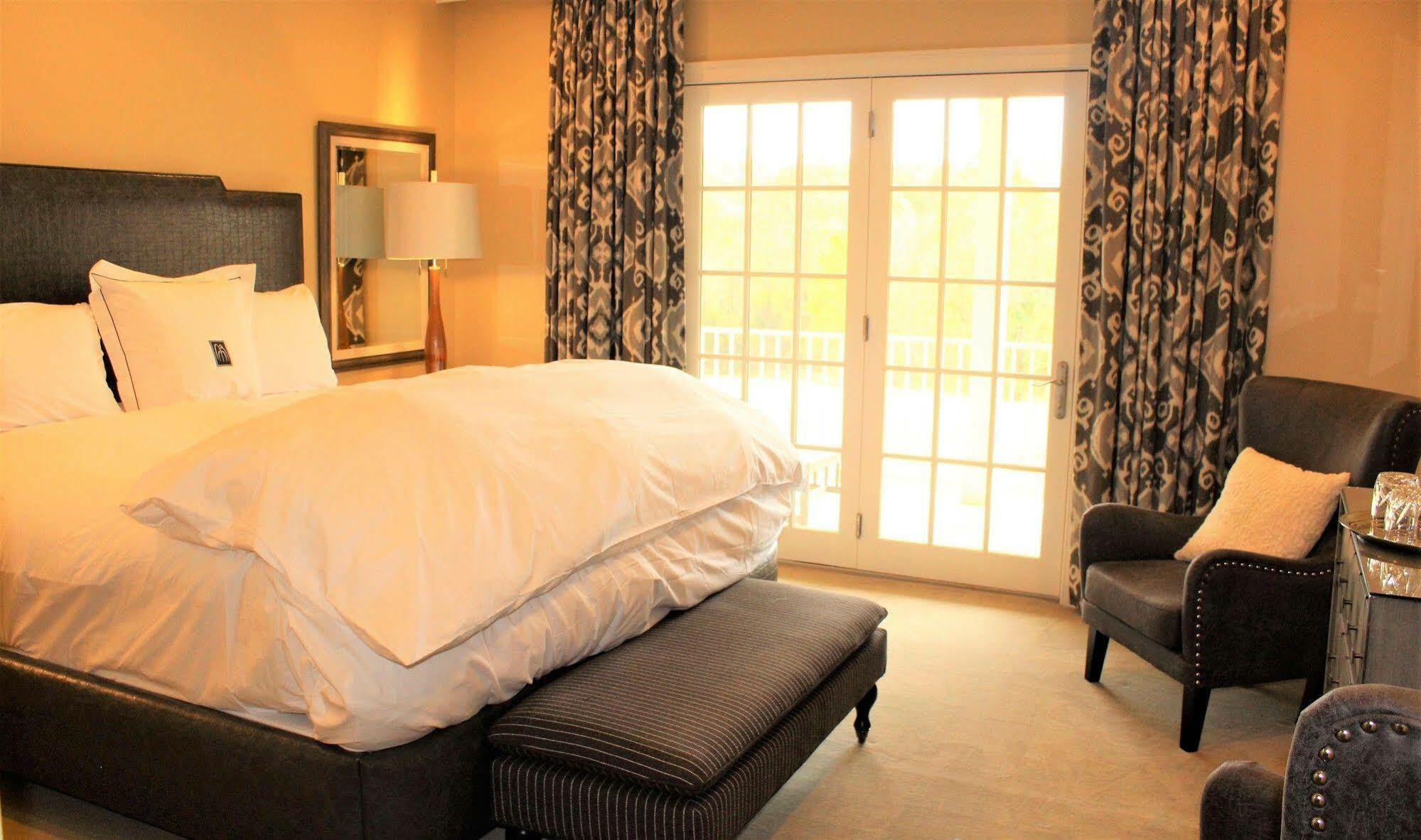 The Inn At Willow Grove Orange Екстериор снимка